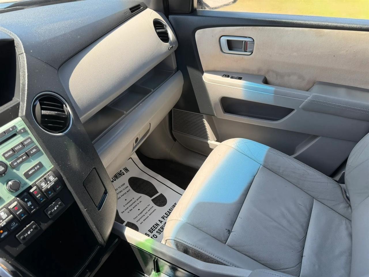 Honda Pilot EX-L 2WD 5-Spd AT 2011