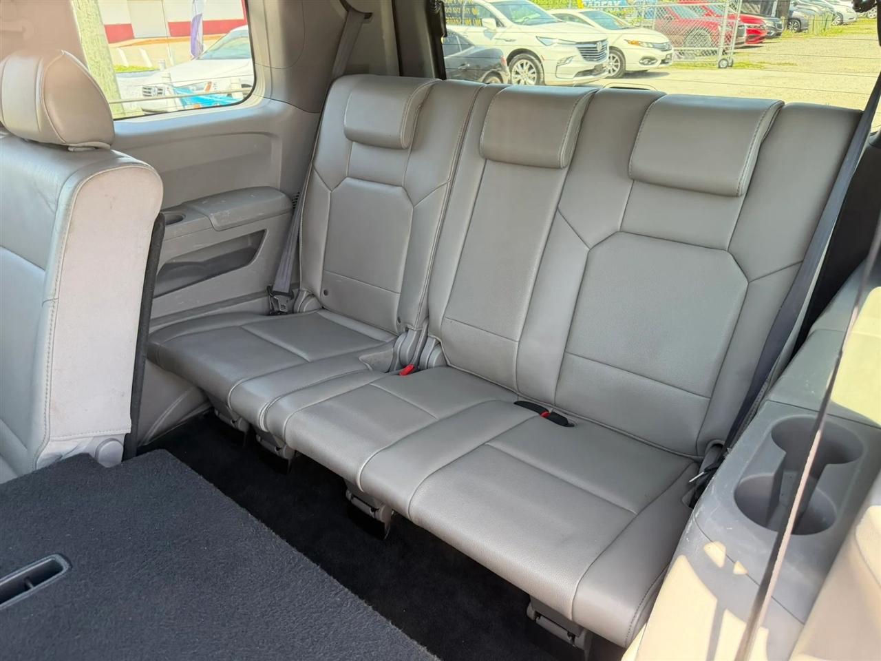 Honda Pilot EX-L 2WD 5-Spd AT 2011