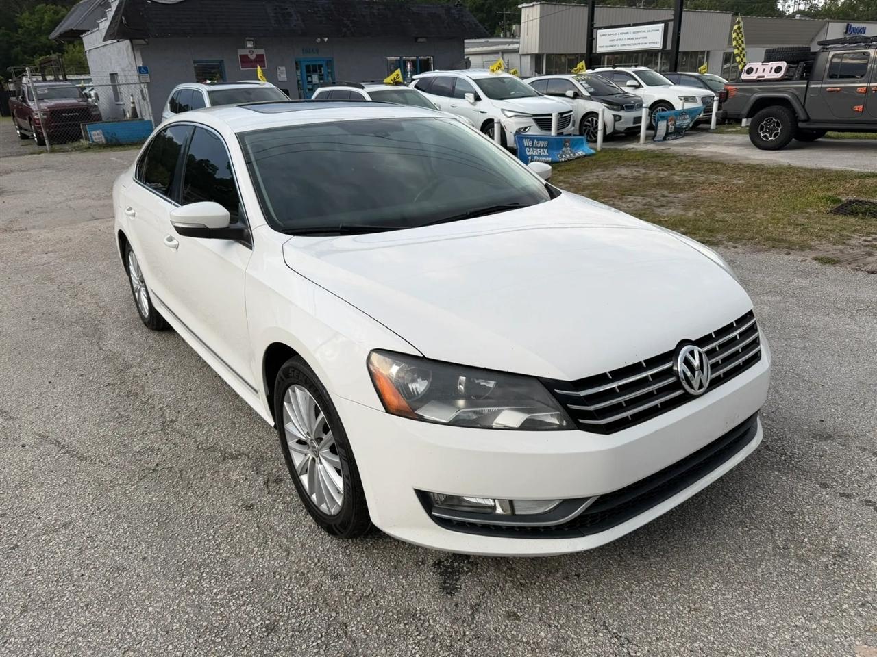 Volkswagen Passat 2.0L TDI SEL Premium 2013