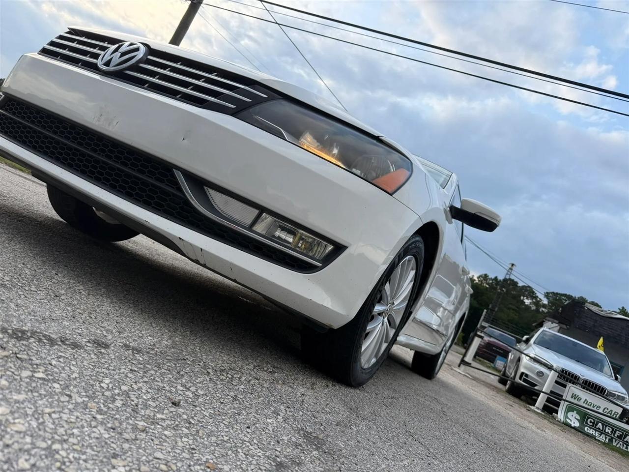 Volkswagen Passat 2.0L TDI SEL Premium 2013