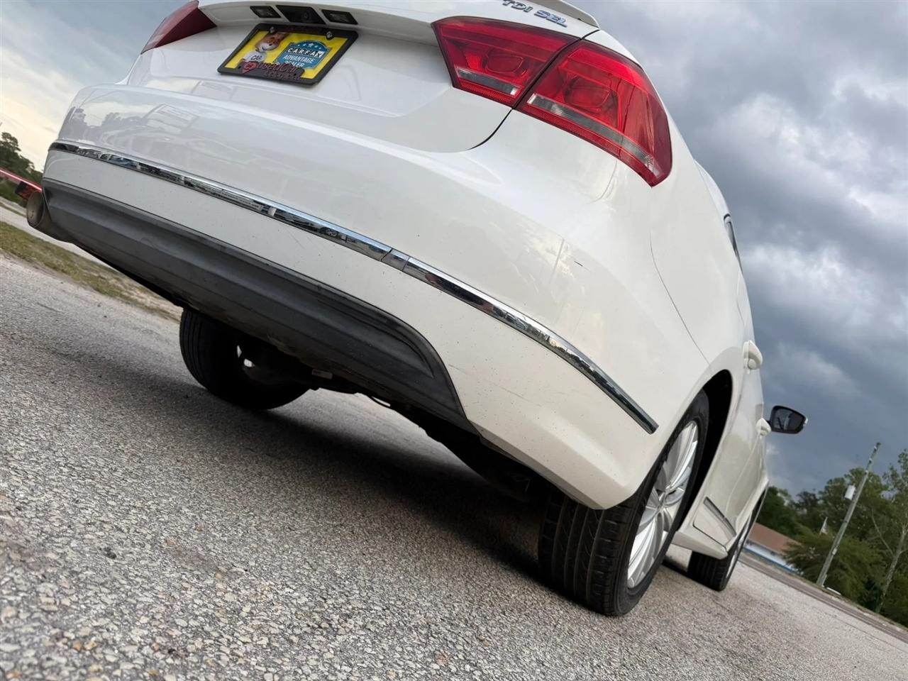 Volkswagen Passat 2.0L TDI SEL Premium 2013