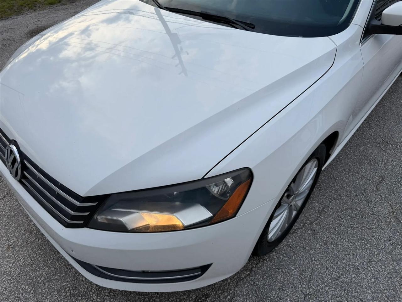 Volkswagen Passat 2.0L TDI SEL Premium 2013