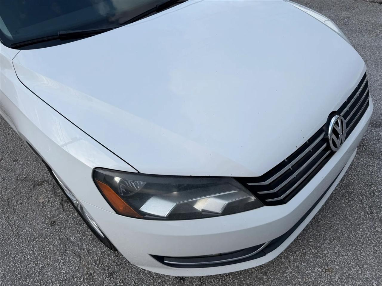 Volkswagen Passat 2.0L TDI SEL Premium 2013