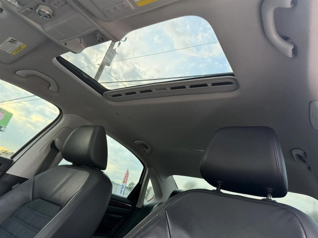 Volkswagen Passat 2.0L TDI SEL Premium 2013