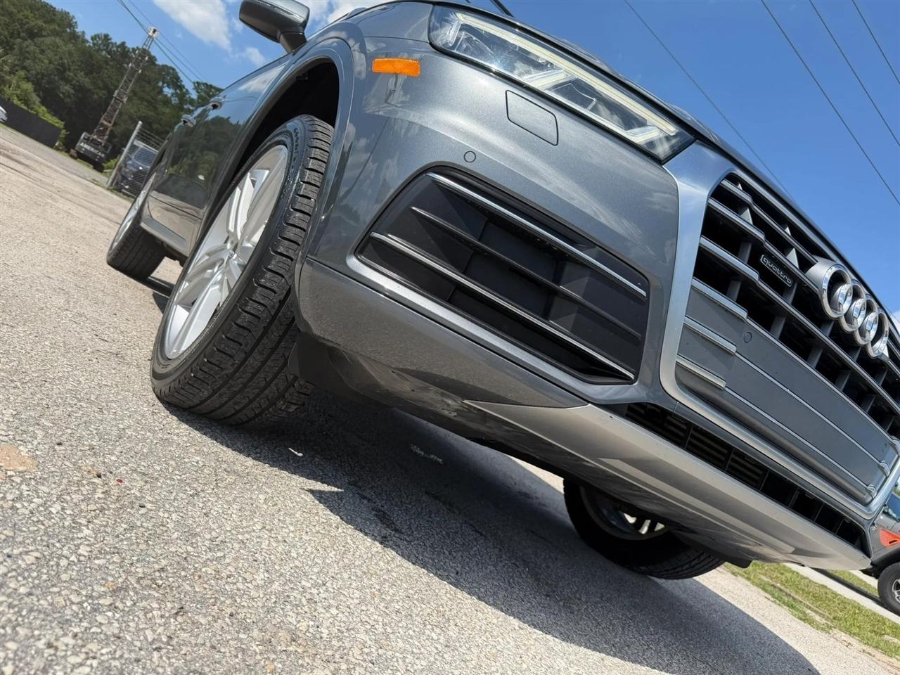 Audi Q5 2.0T Premium Plus quattro 2018
