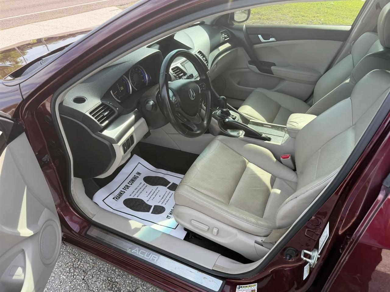 Acura TSX 5-Spd AT 2012