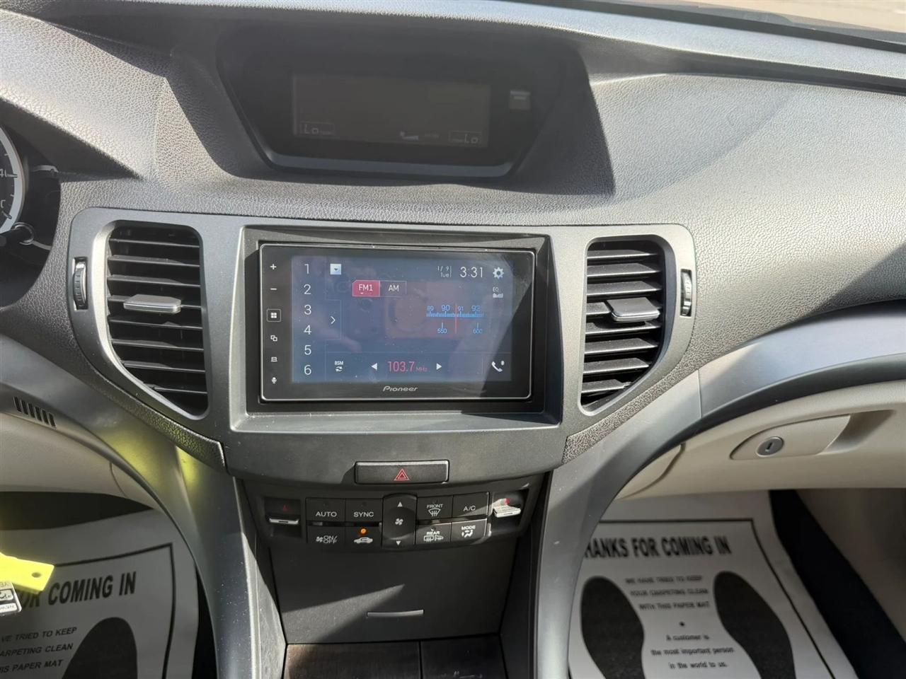 Acura TSX 5-Spd AT 2012