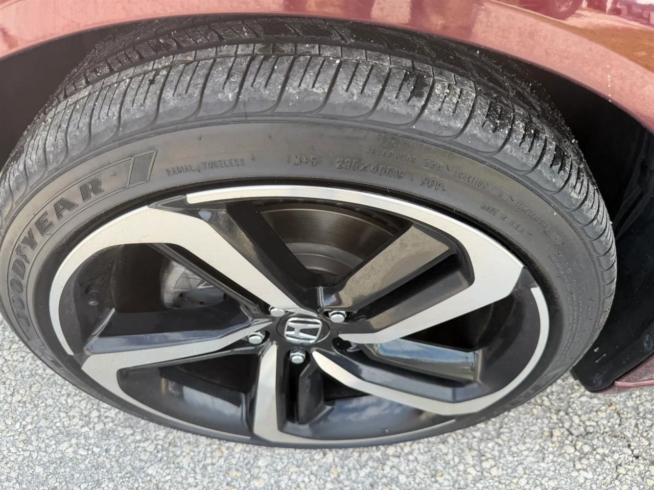 Acura TSX 5-Spd AT 2012