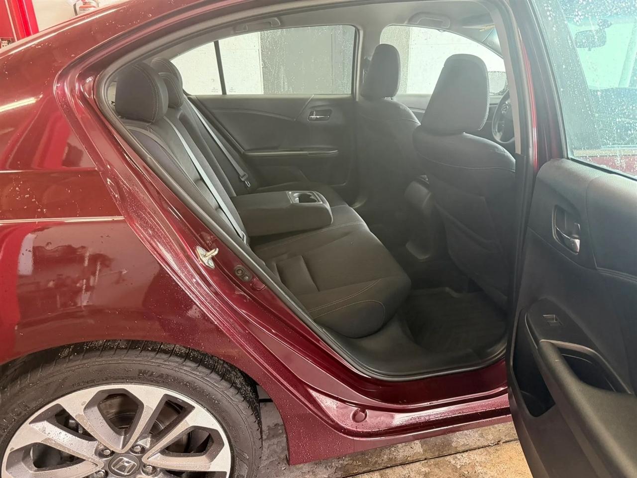 Honda Accord Sport Sedan CVT 2015