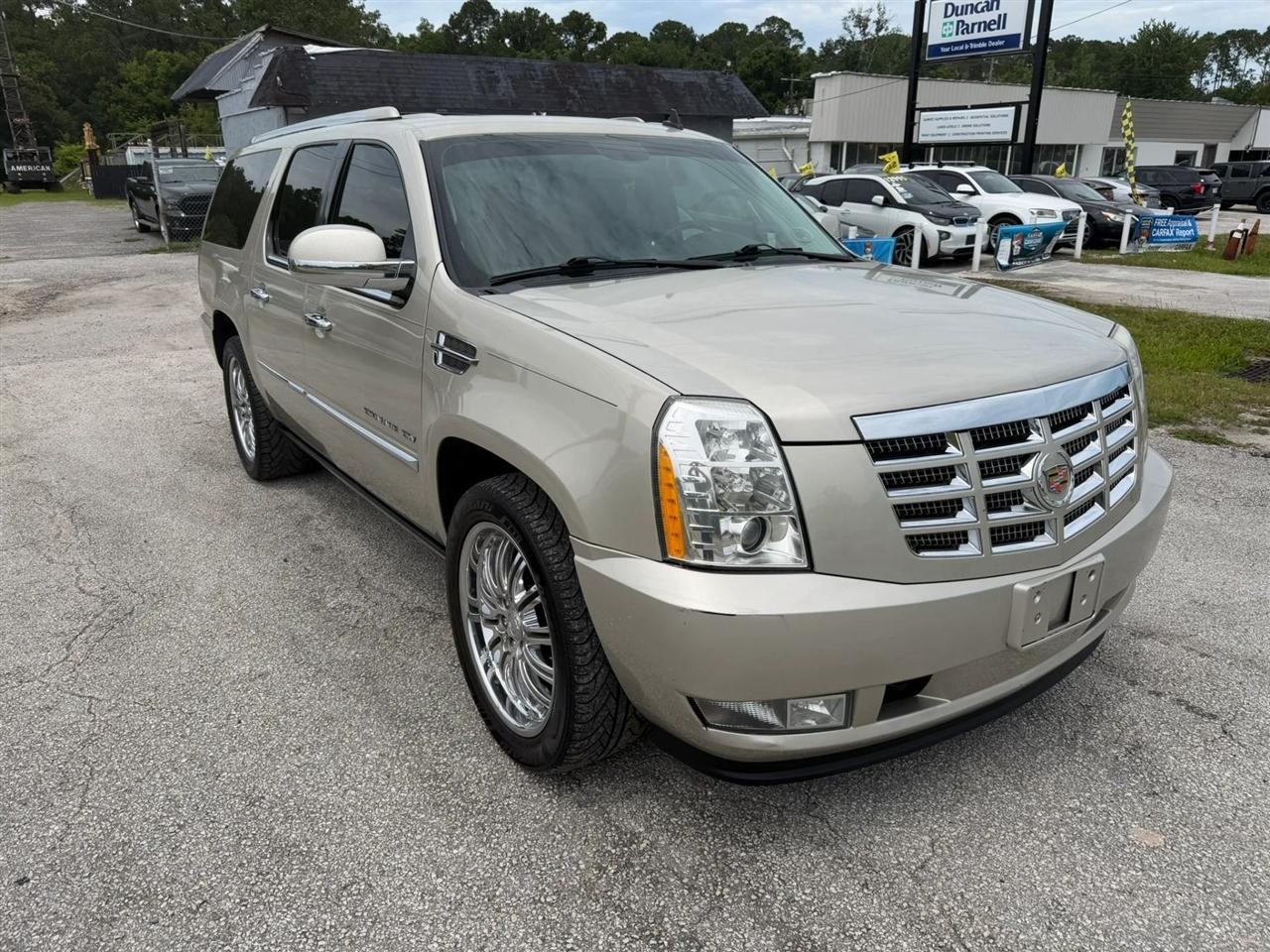 Cadillac Escalade ESV  2013