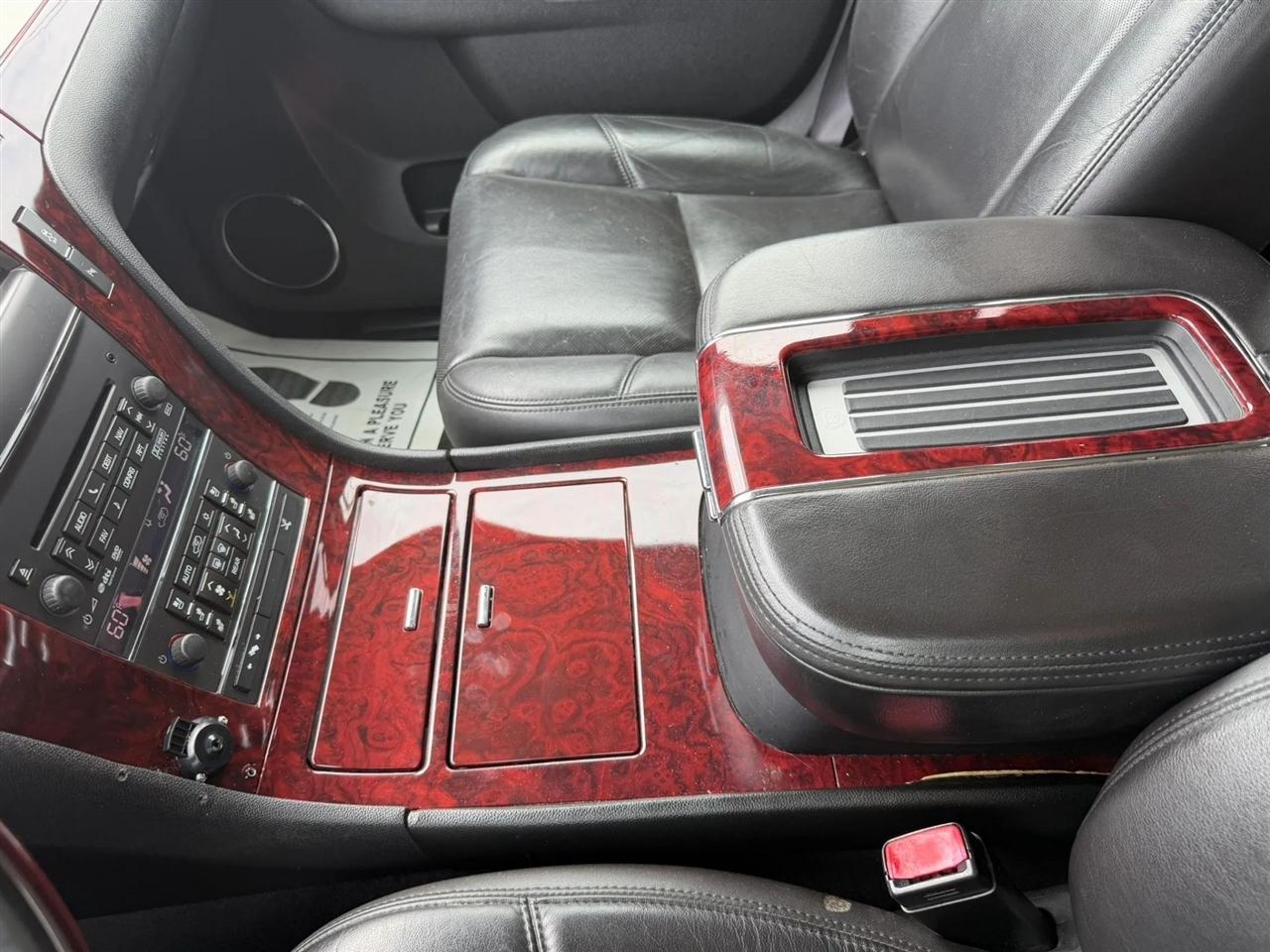 Cadillac Escalade ESV  2013