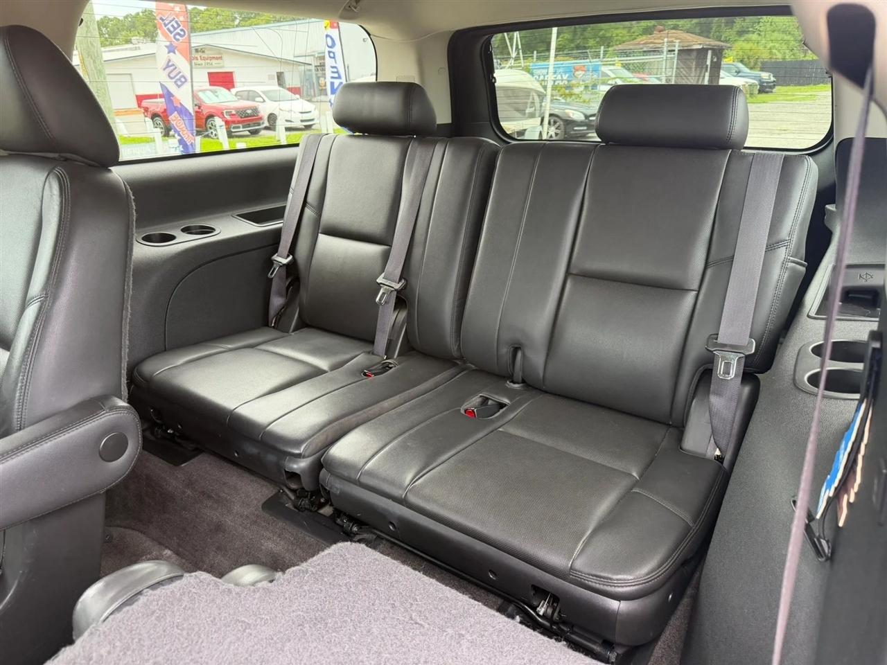 Cadillac Escalade ESV  2013