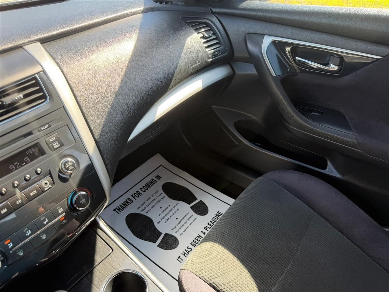 Nissan Altima 2.5 S 2013