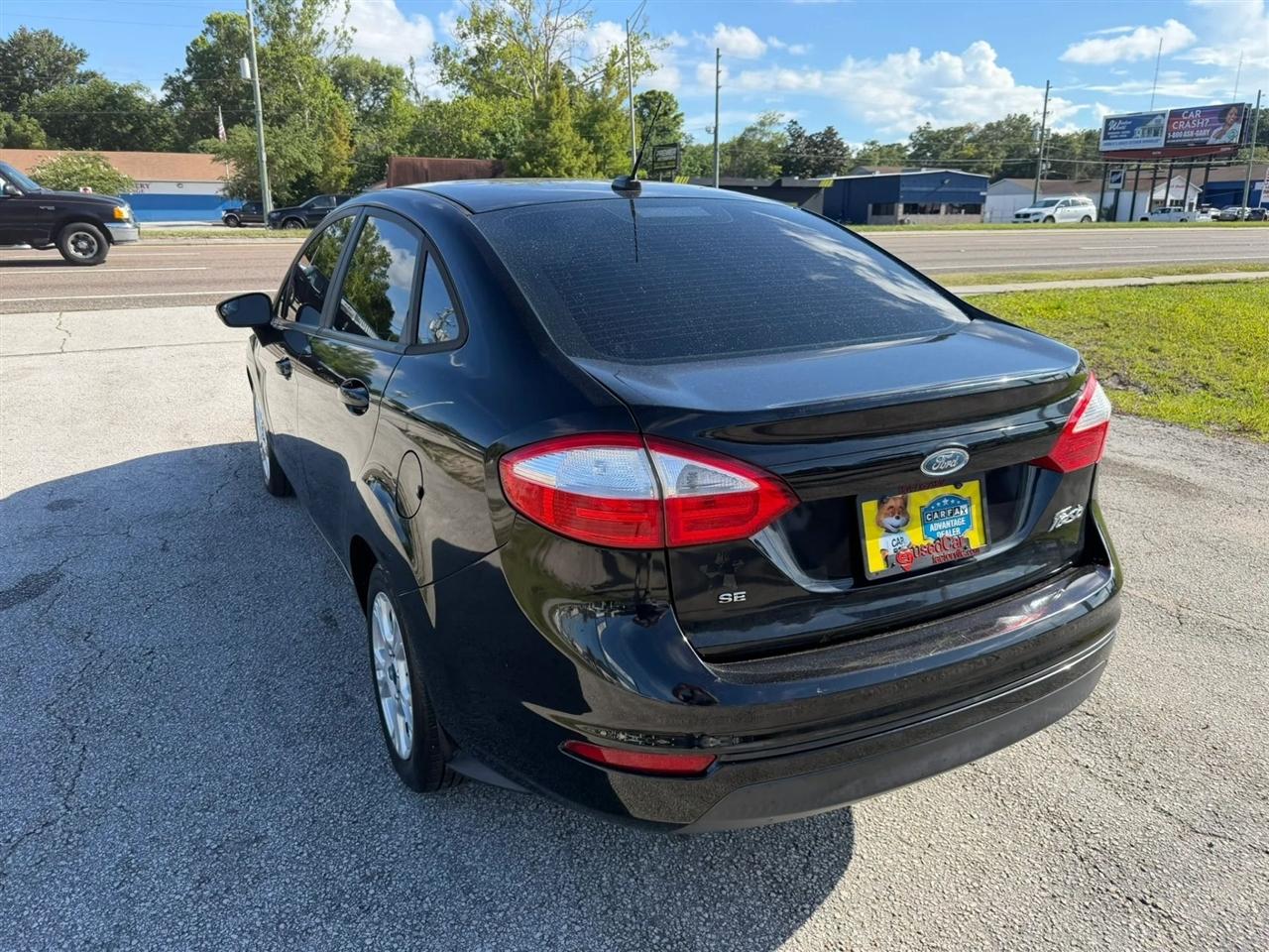 Ford Fiesta SE Sedan 2016