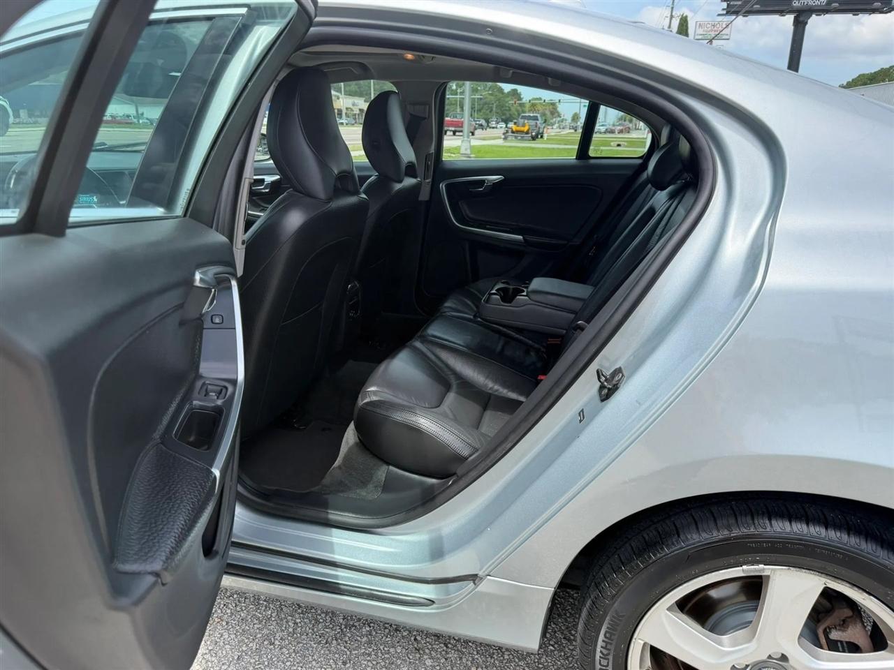 Volvo S40 T5 AWD 2013