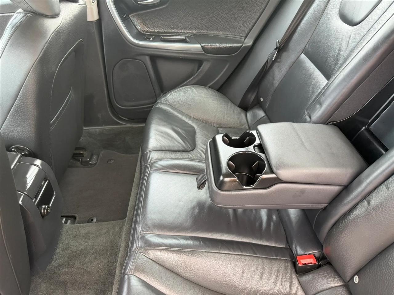 Volvo S40 T5 AWD 2013