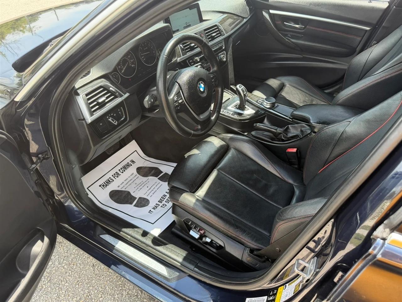 BMW 3-Series 330i xDrive SULEV Sedan 2017