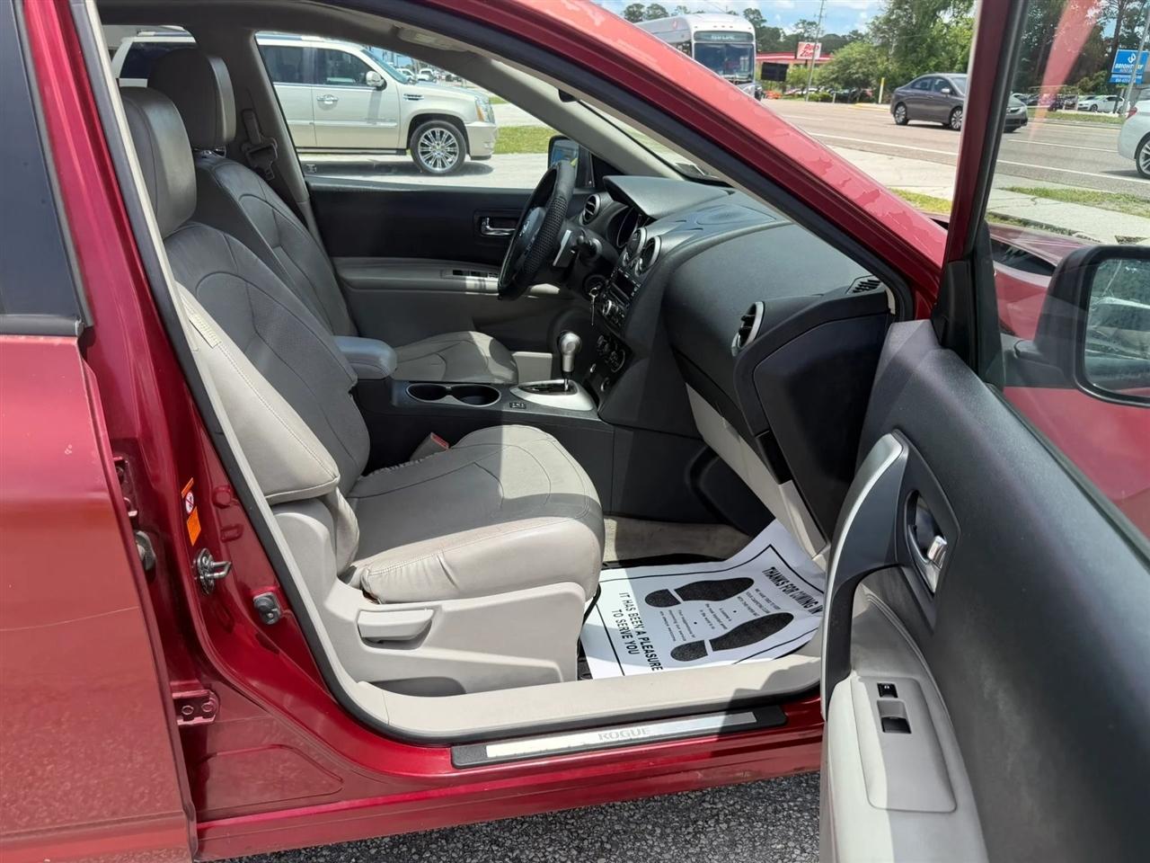 Nissan Rogue SL AWD 2009