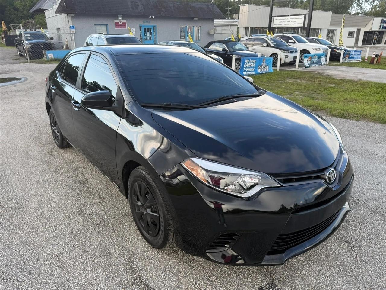 Toyota Corolla LE CVT 2015