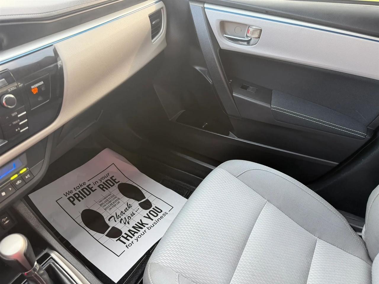 Toyota Corolla LE CVT 2015