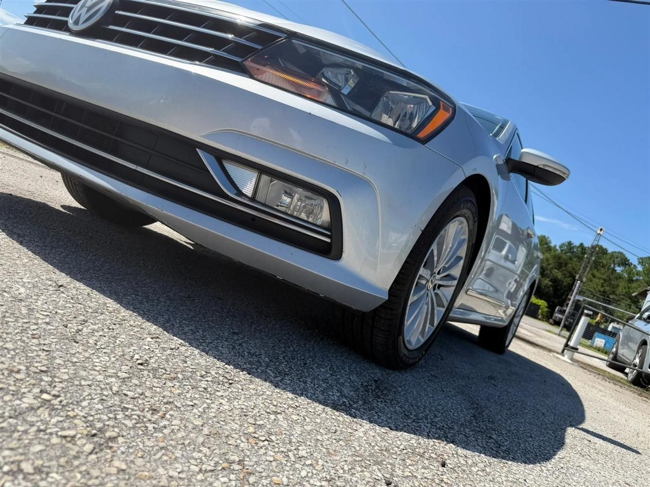 Volkswagen Passat SE PZEV 6A 2016