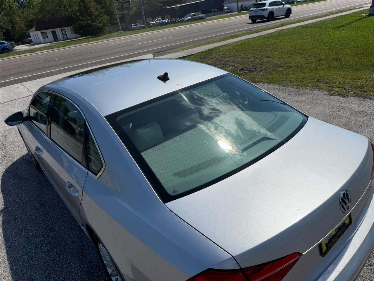 Volkswagen Passat SE PZEV 6A 2016