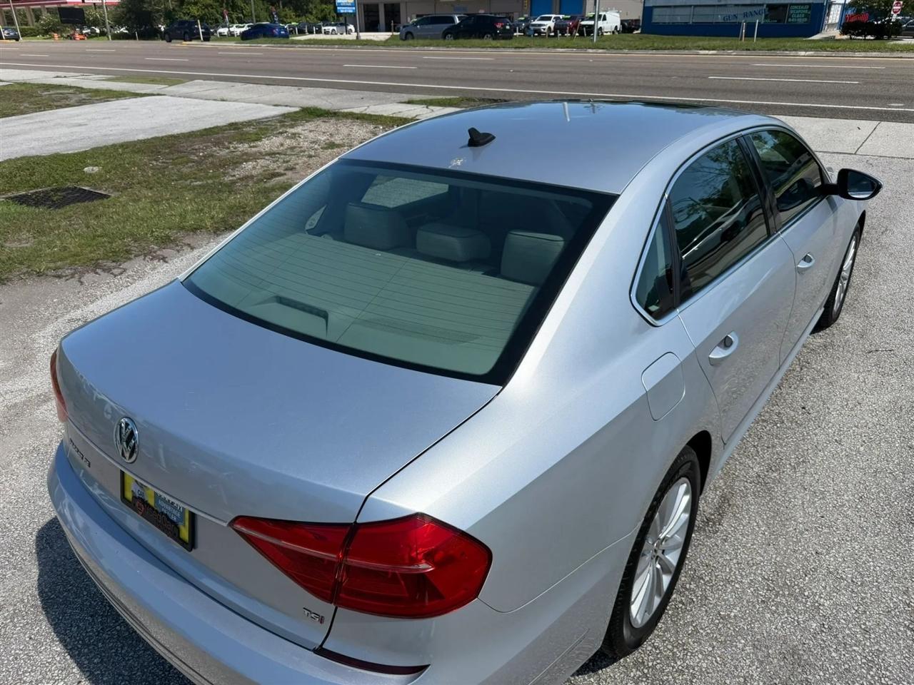 Volkswagen Passat SE PZEV 6A 2016