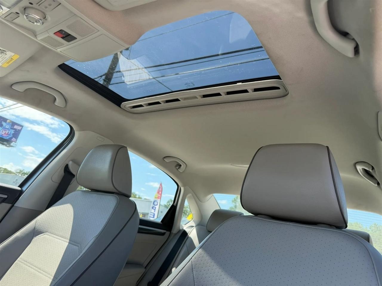 Volkswagen Passat SE PZEV 6A 2016