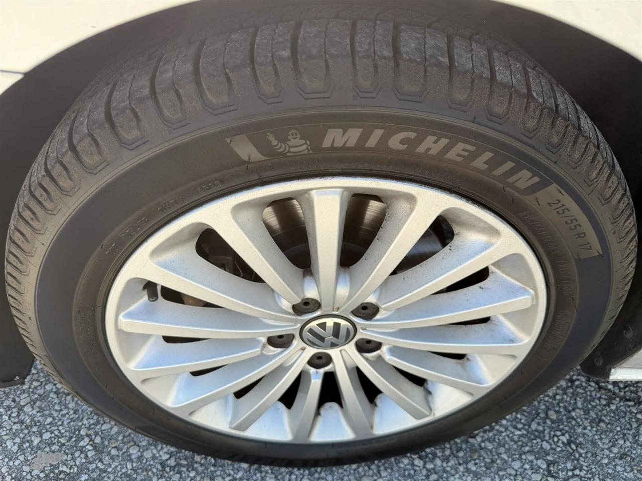 Volkswagen Passat SE PZEV 6A 2016