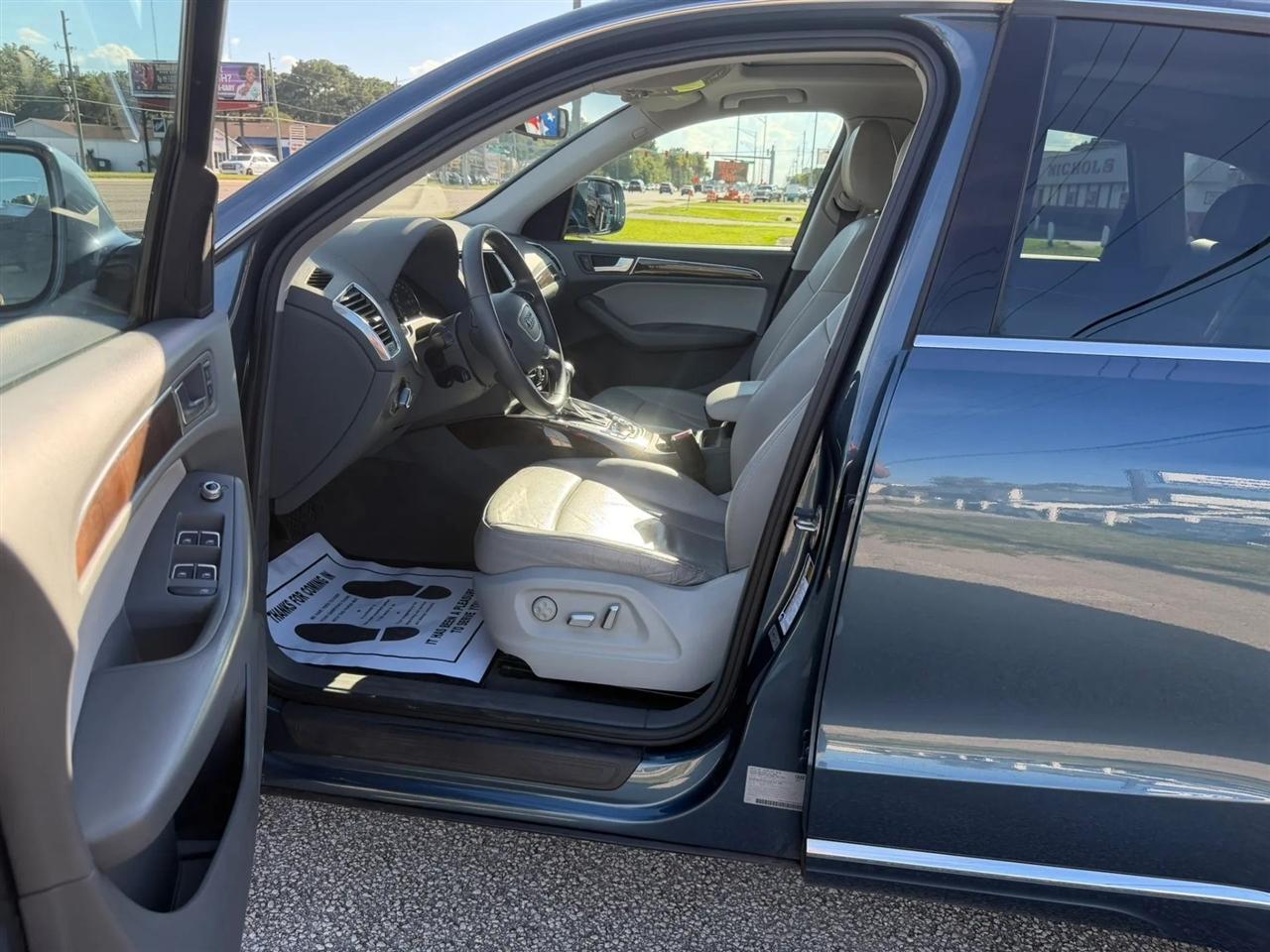 Audi Q5 2.0T Premium quattro 2016