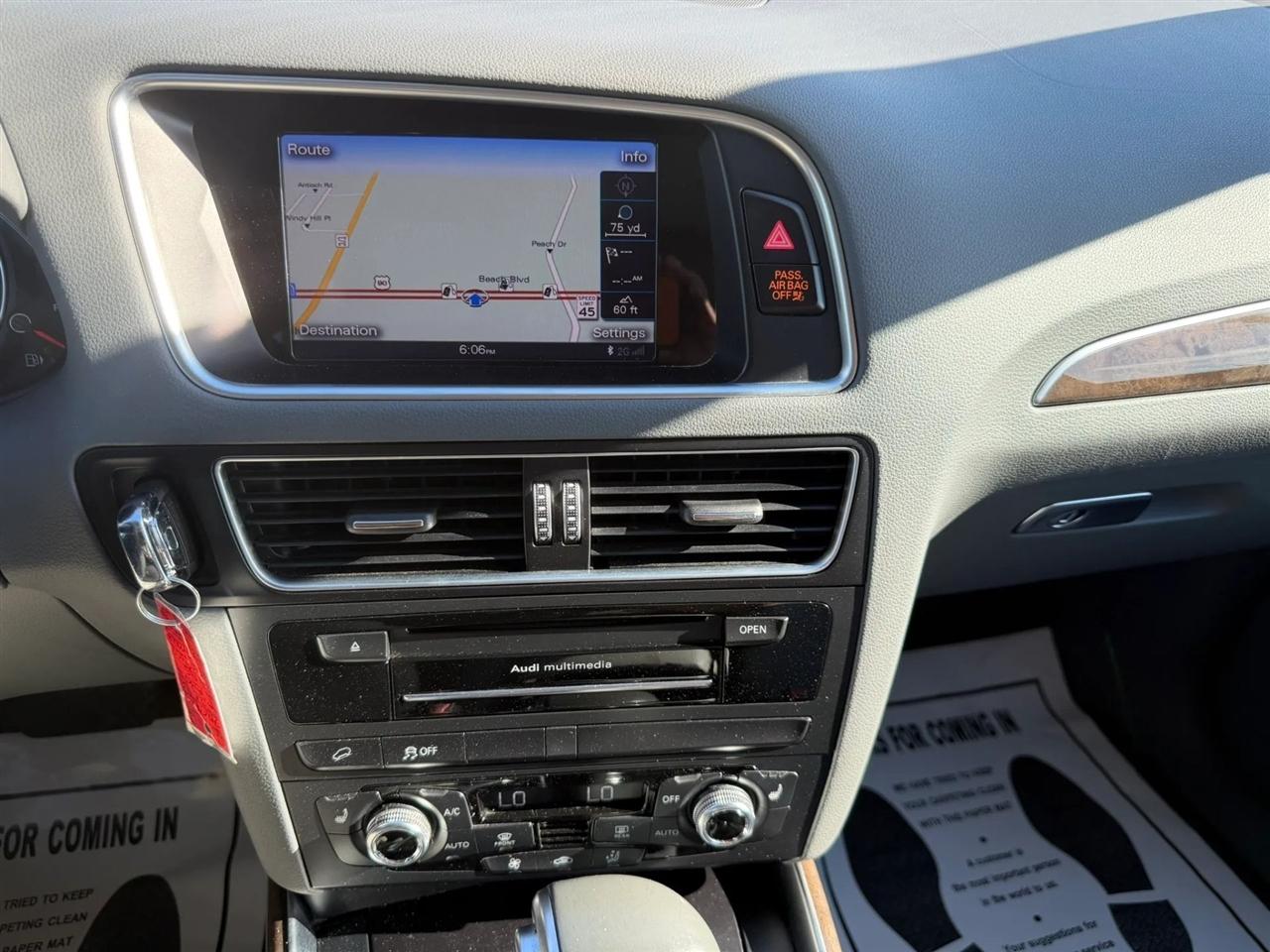 Audi Q5 2.0T Premium quattro 2016