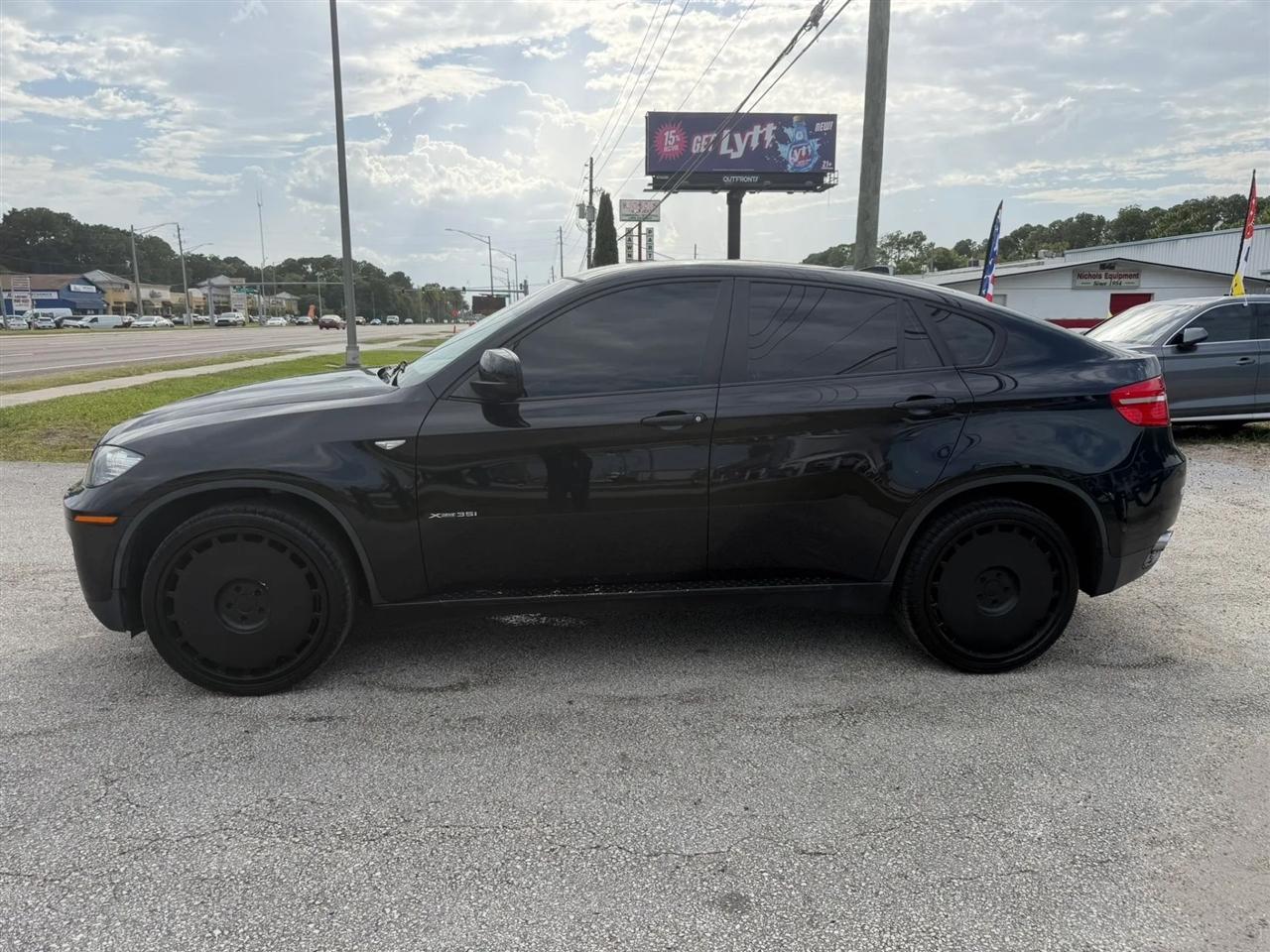 BMW X6 xDrive35i 2011