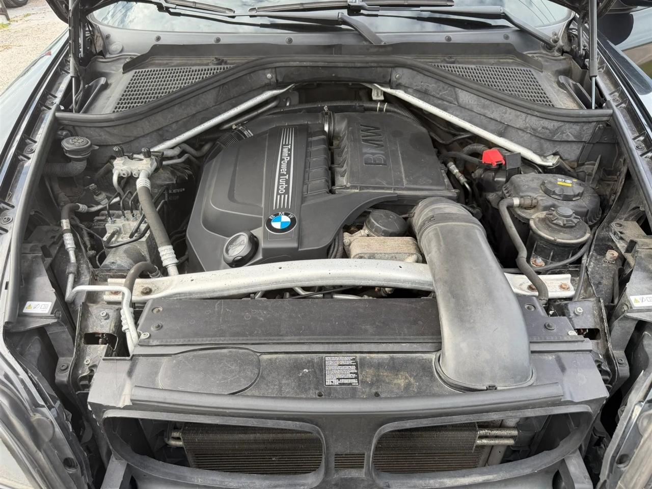 BMW X6 xDrive35i 2011
