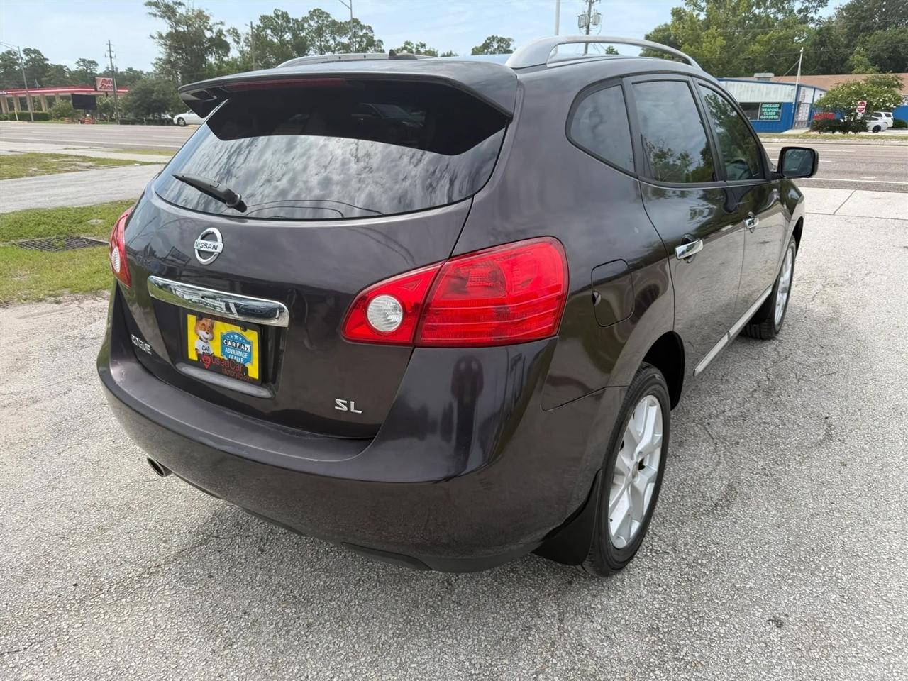 Nissan Rogue SV FWD 2013
