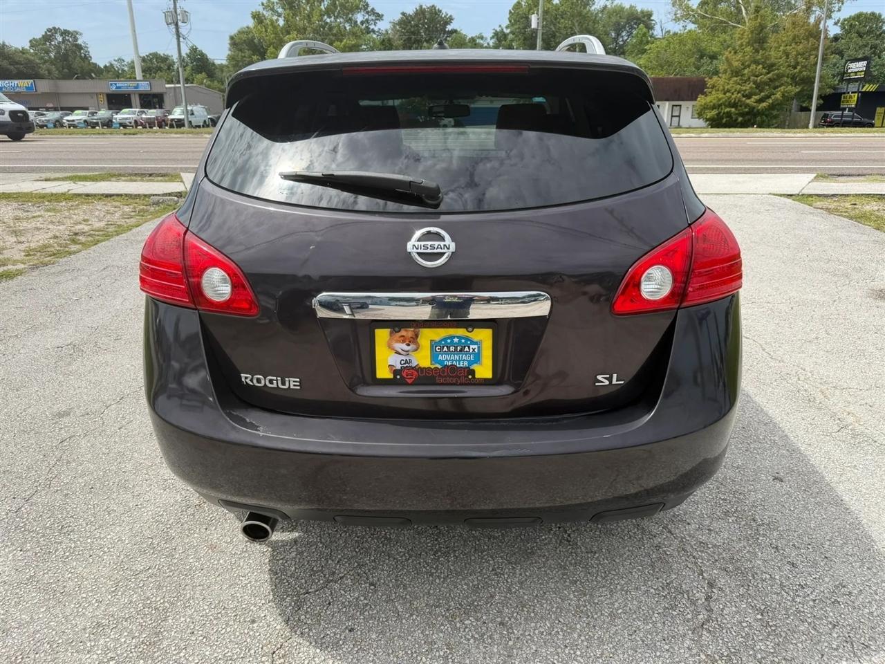 Nissan Rogue SV FWD 2013