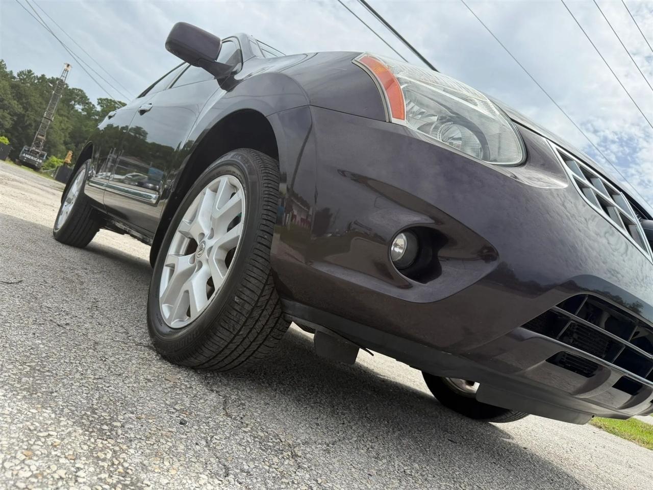 Nissan Rogue SV FWD 2013