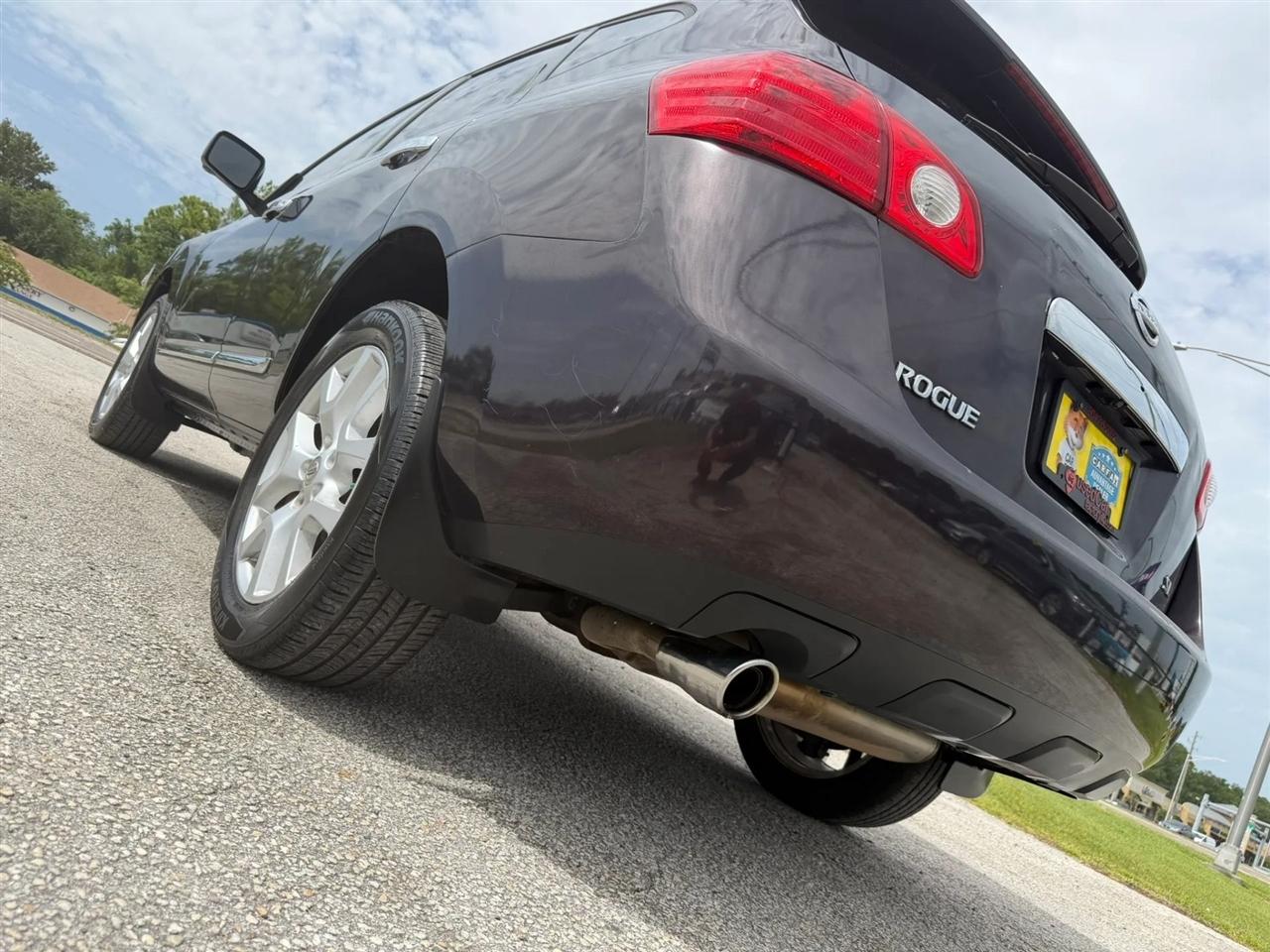 Nissan Rogue SV FWD 2013