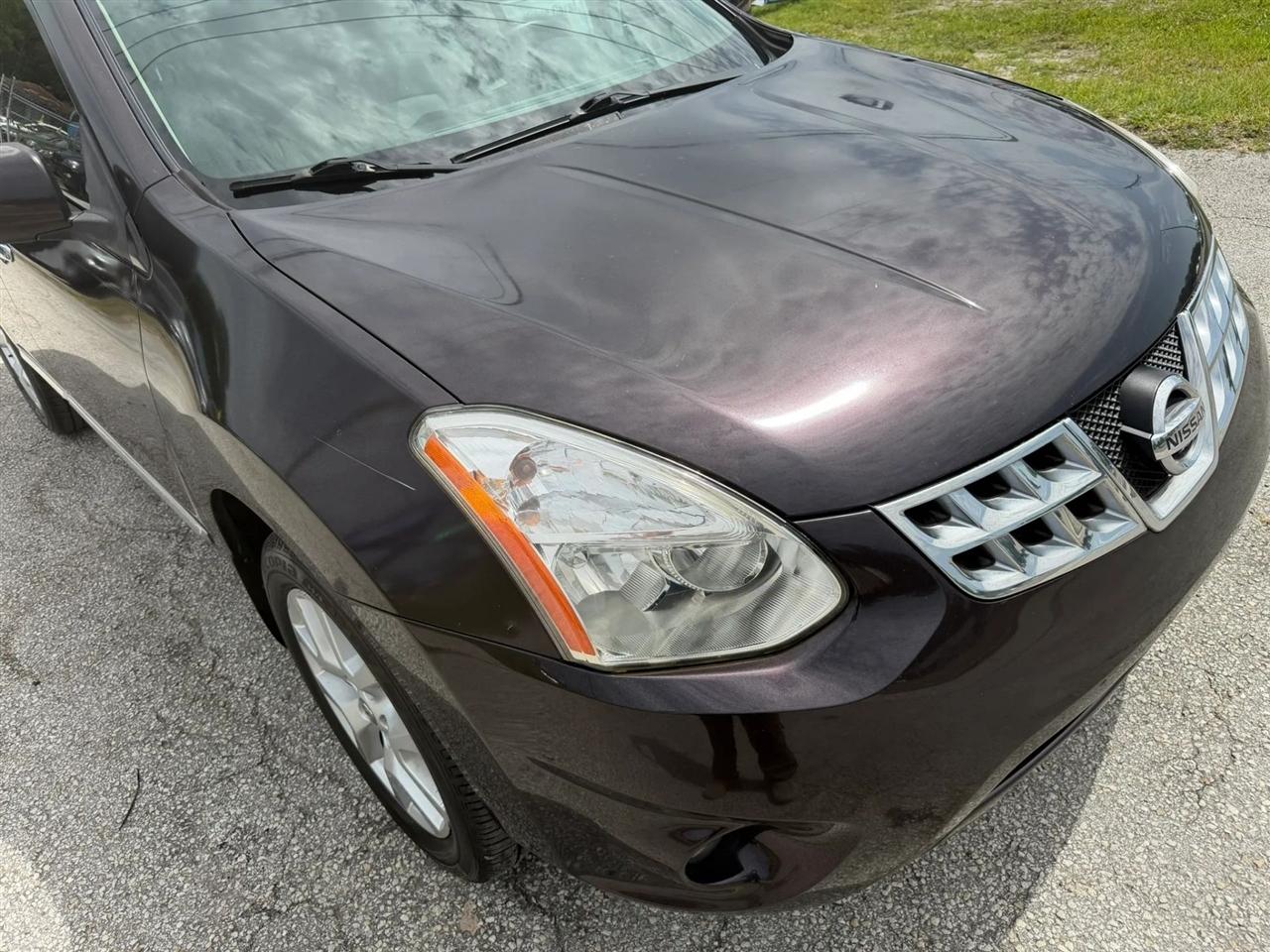 Nissan Rogue SV FWD 2013