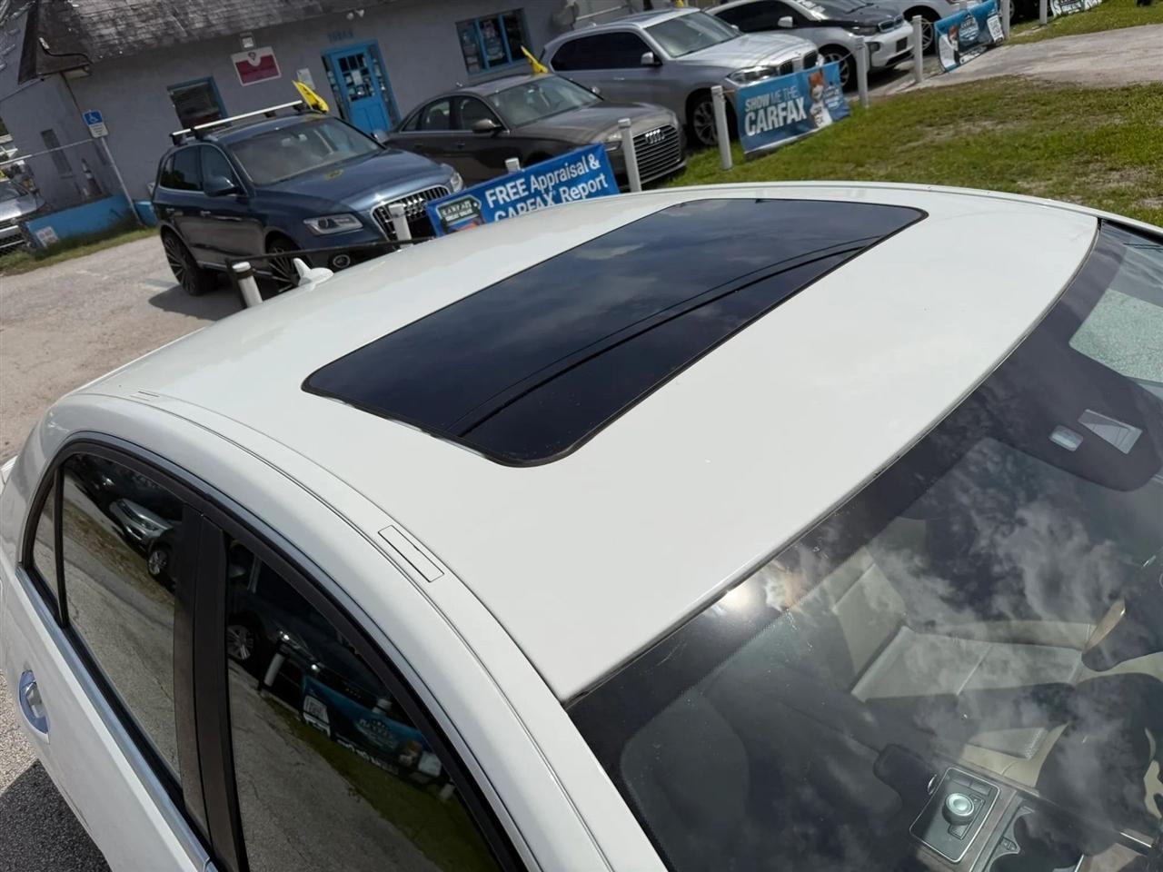 Mercedes-Benz E-Class E350 Sedan 2010