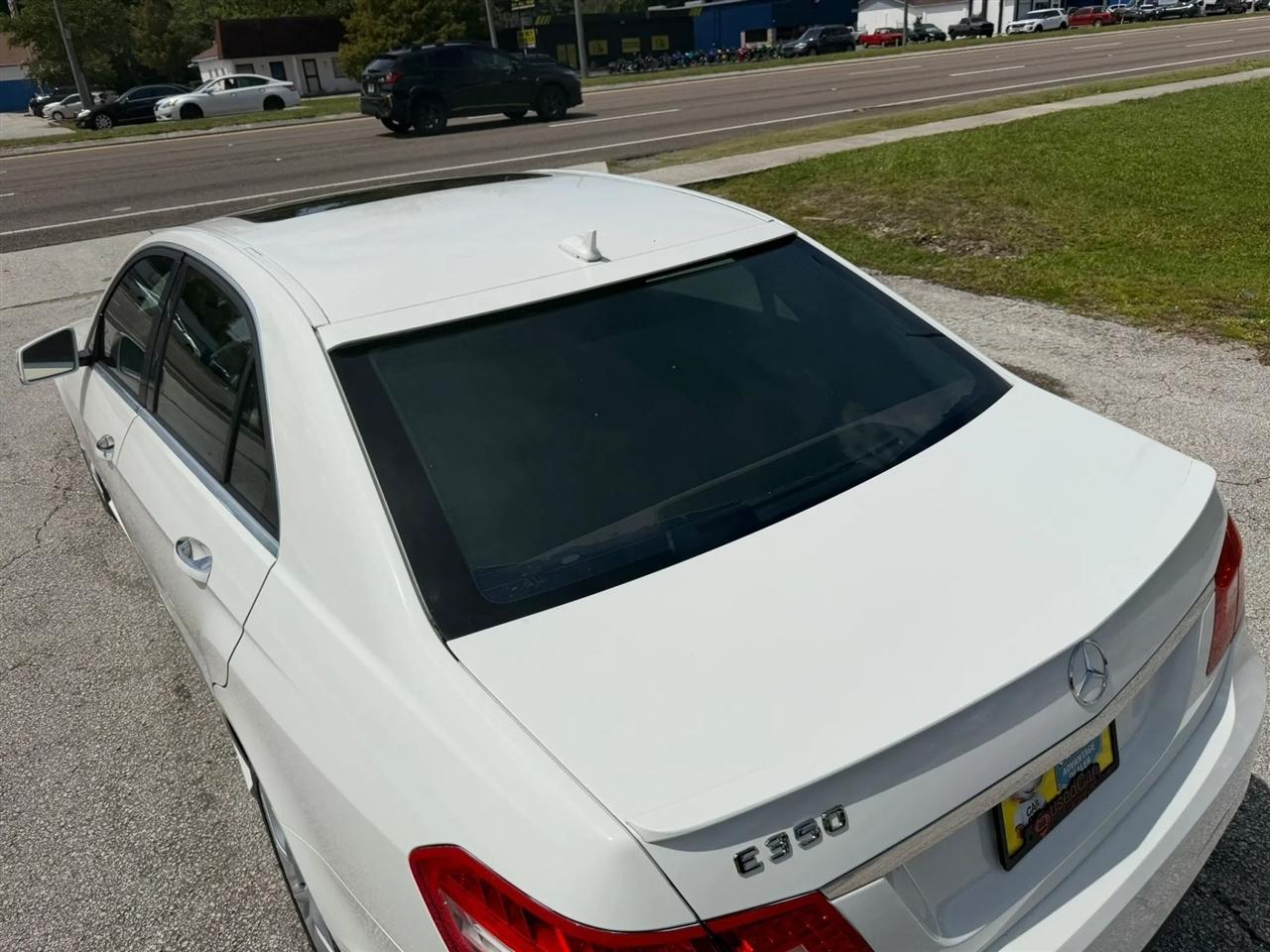 Mercedes-Benz E-Class E350 Sedan 2010