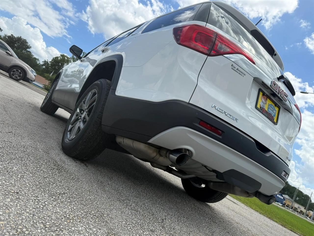 GMC Acadia SLT-1 AWD 2019