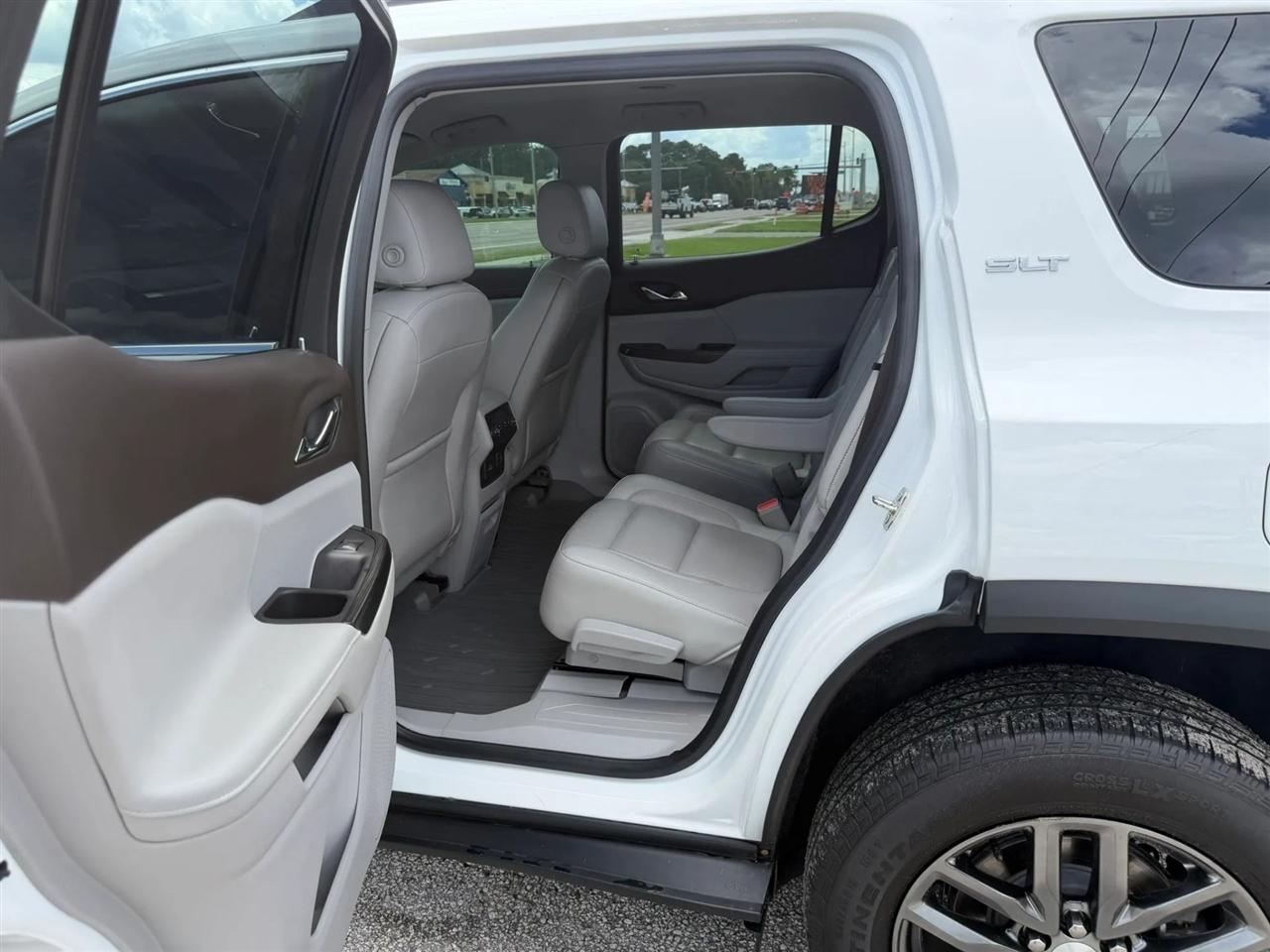 GMC Acadia SLT-1 AWD 2019