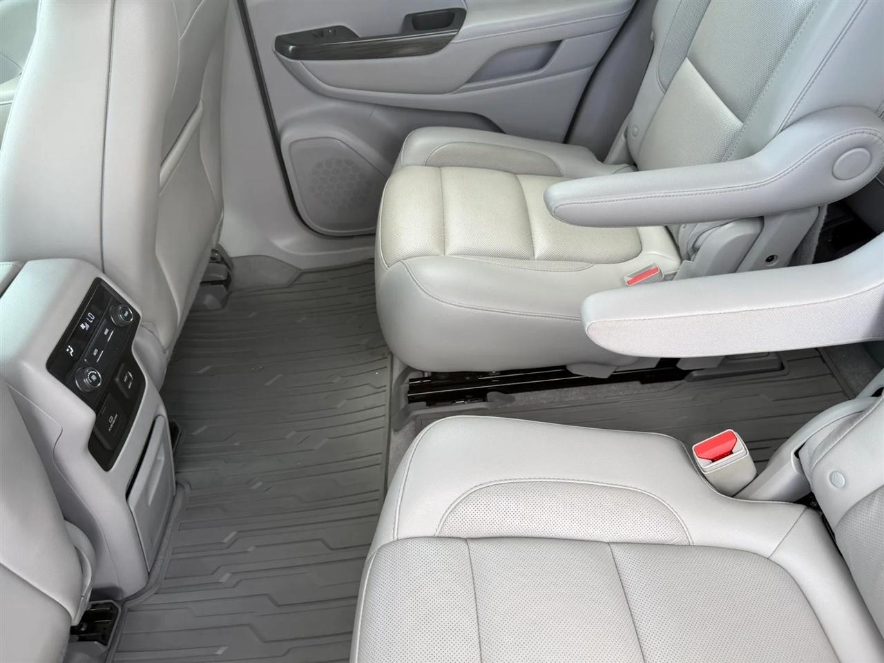 GMC Acadia SLT-1 AWD 2019