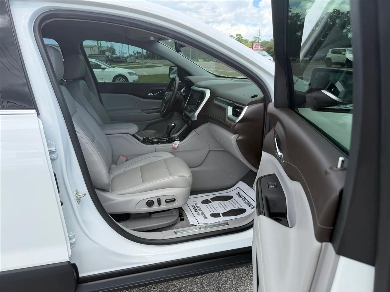 GMC Acadia SLT-1 AWD 2019