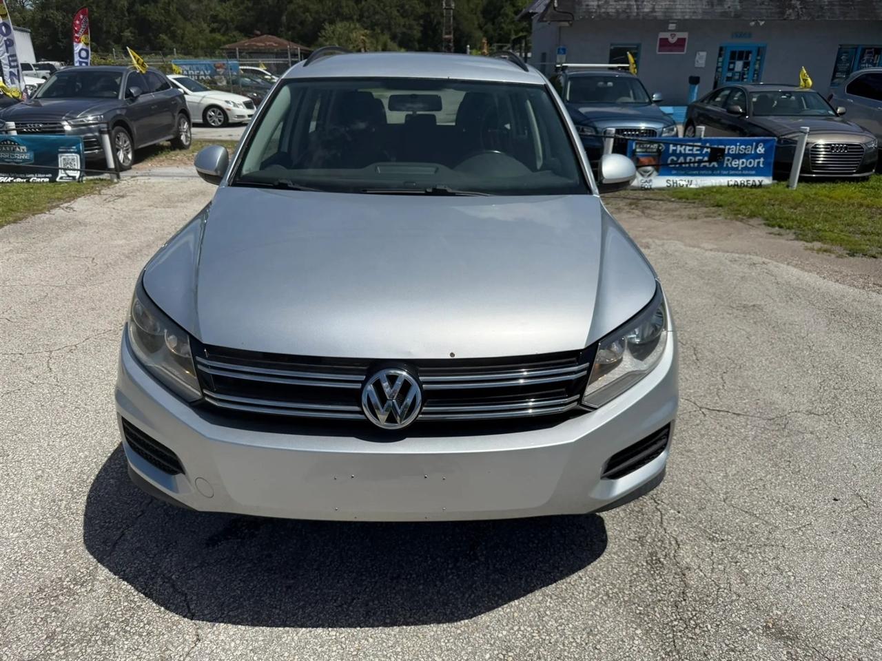 Volkswagen Tiguan S 4Motion 2015