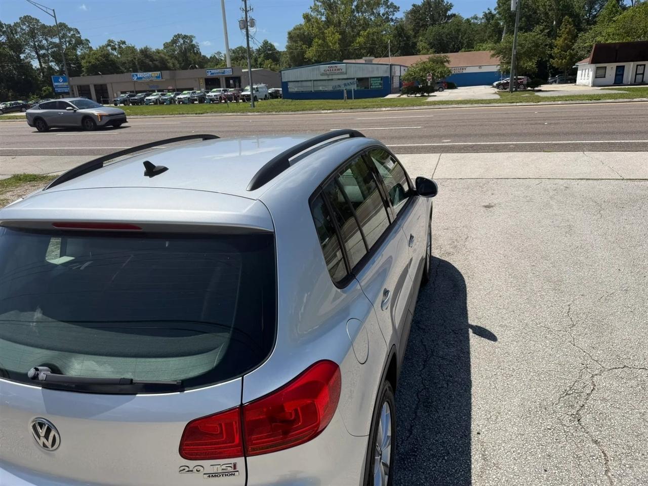 Volkswagen Tiguan S 4Motion 2015
