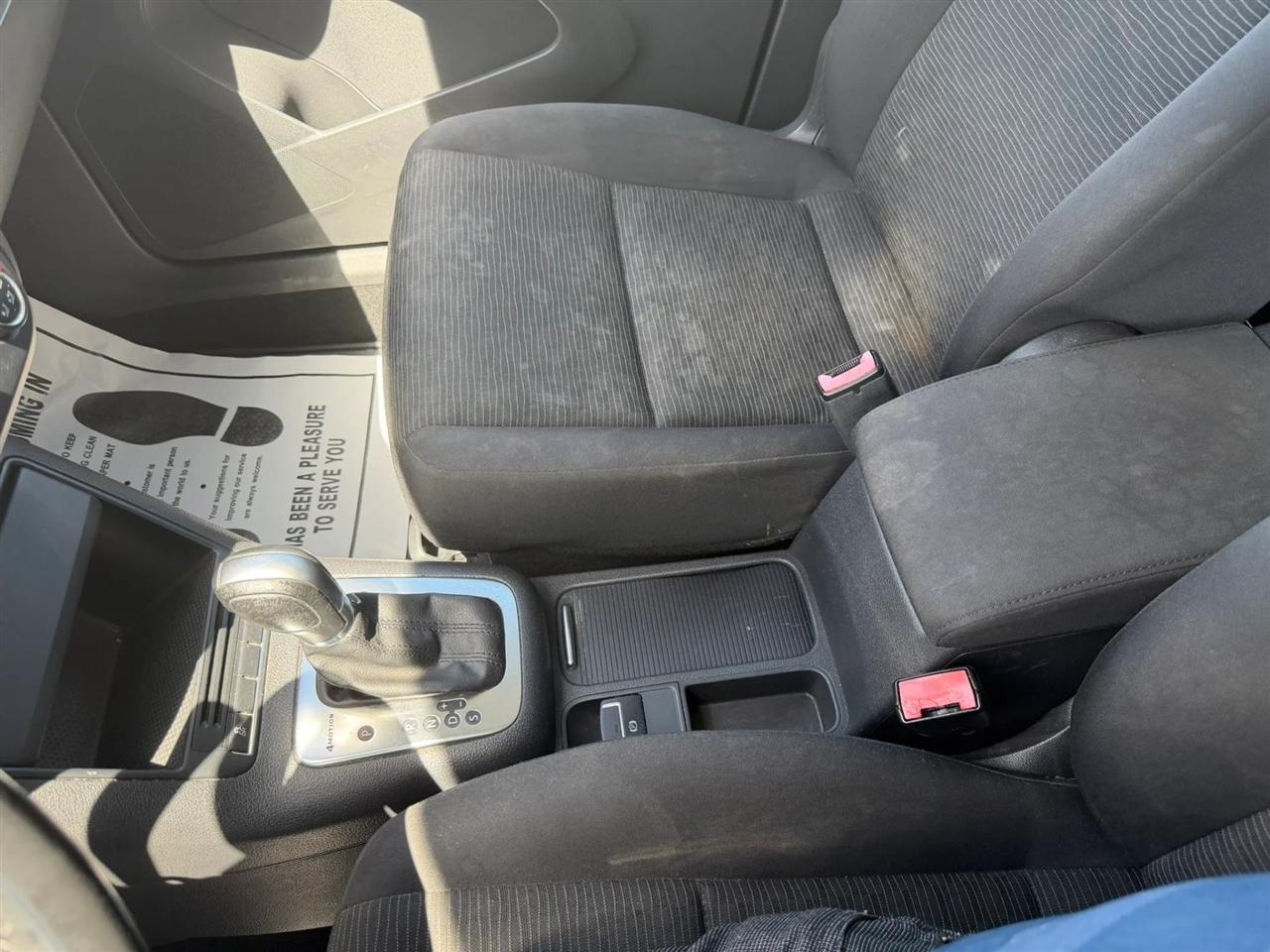 Volkswagen Tiguan S 4Motion 2015
