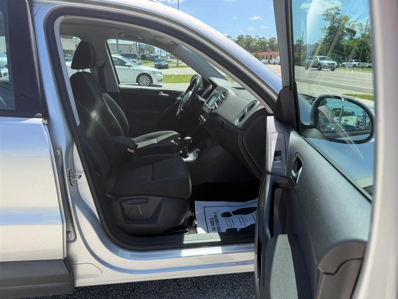 Volkswagen Tiguan S 4Motion 2015