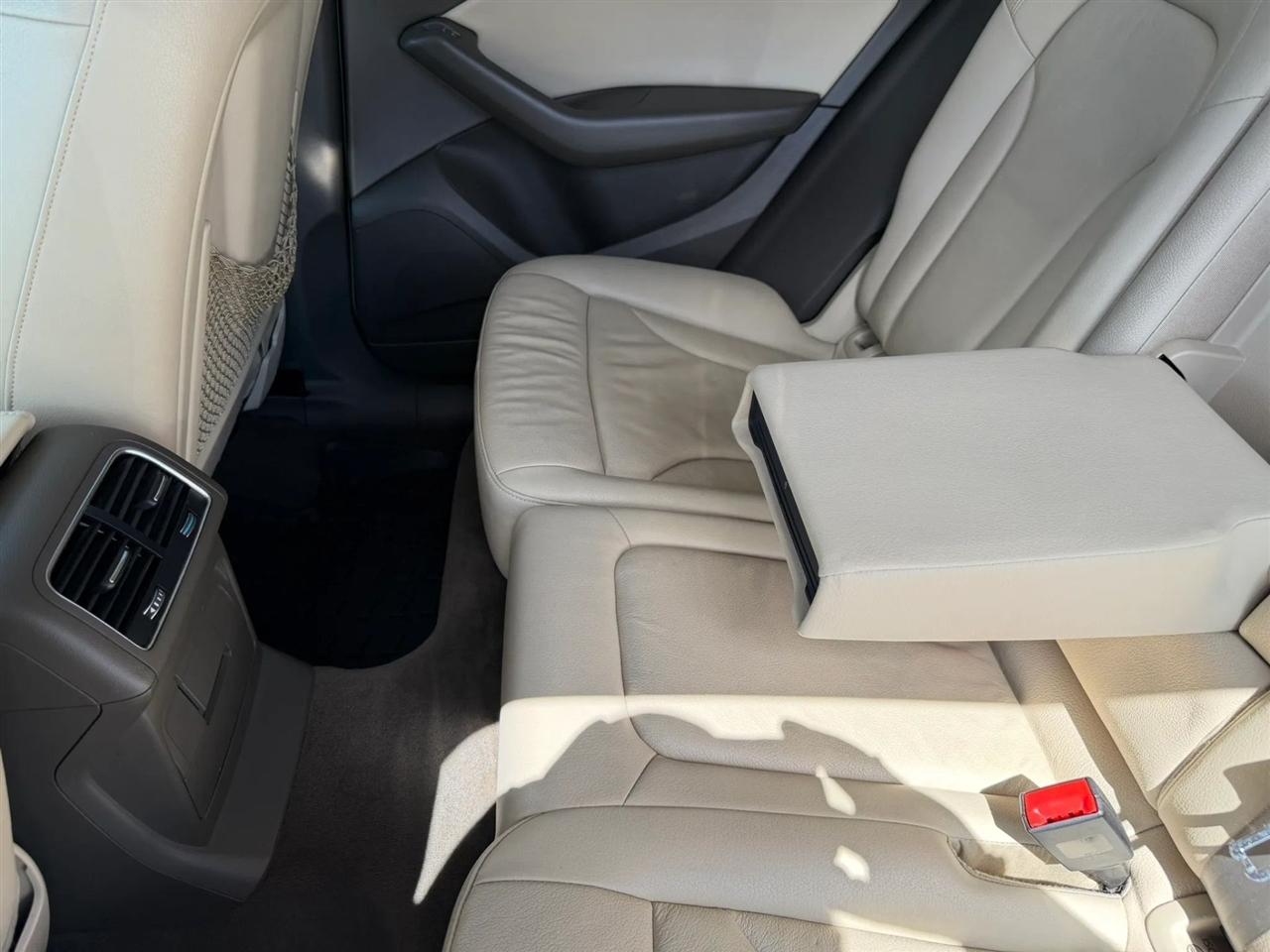 Audi Q5 2.0 quattro Premium 2013