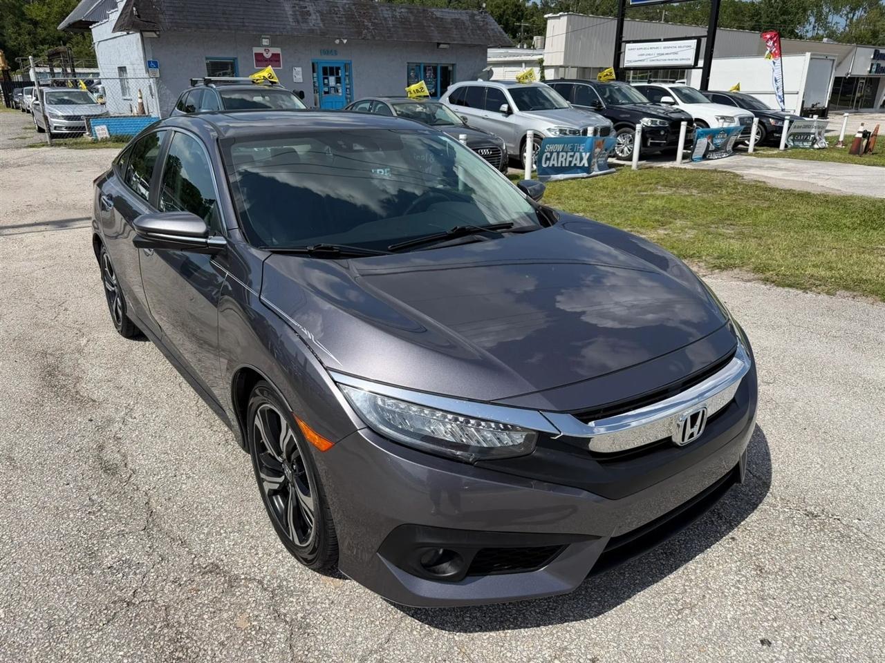 Honda Civic Touring Sedan CVT 2016
